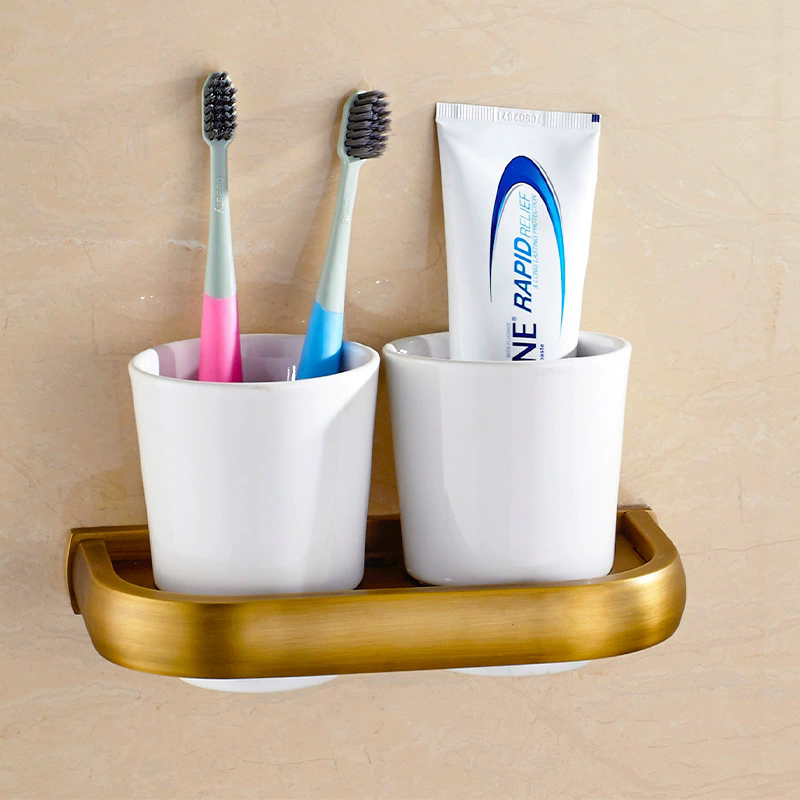 Brass Bathroom Accessories Set - Antique Brass Hook recension och pris