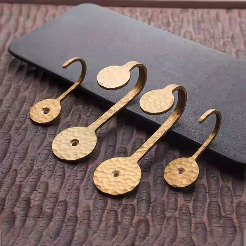 Solid Brass Hammer Wall Mounte - Antique Brass Hook recension och pris