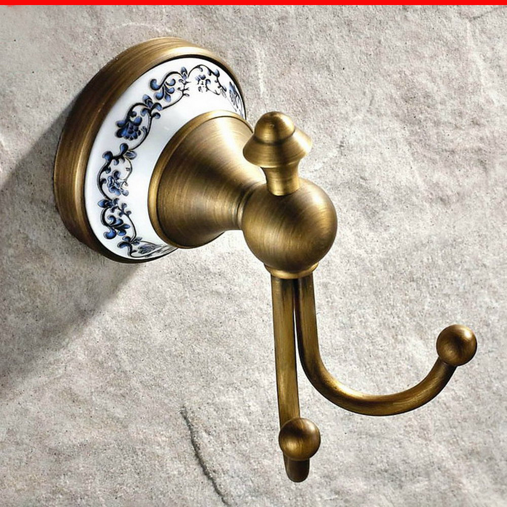 Antique Brass Ceramic base Wal - Antique Brass Hook recension och pris