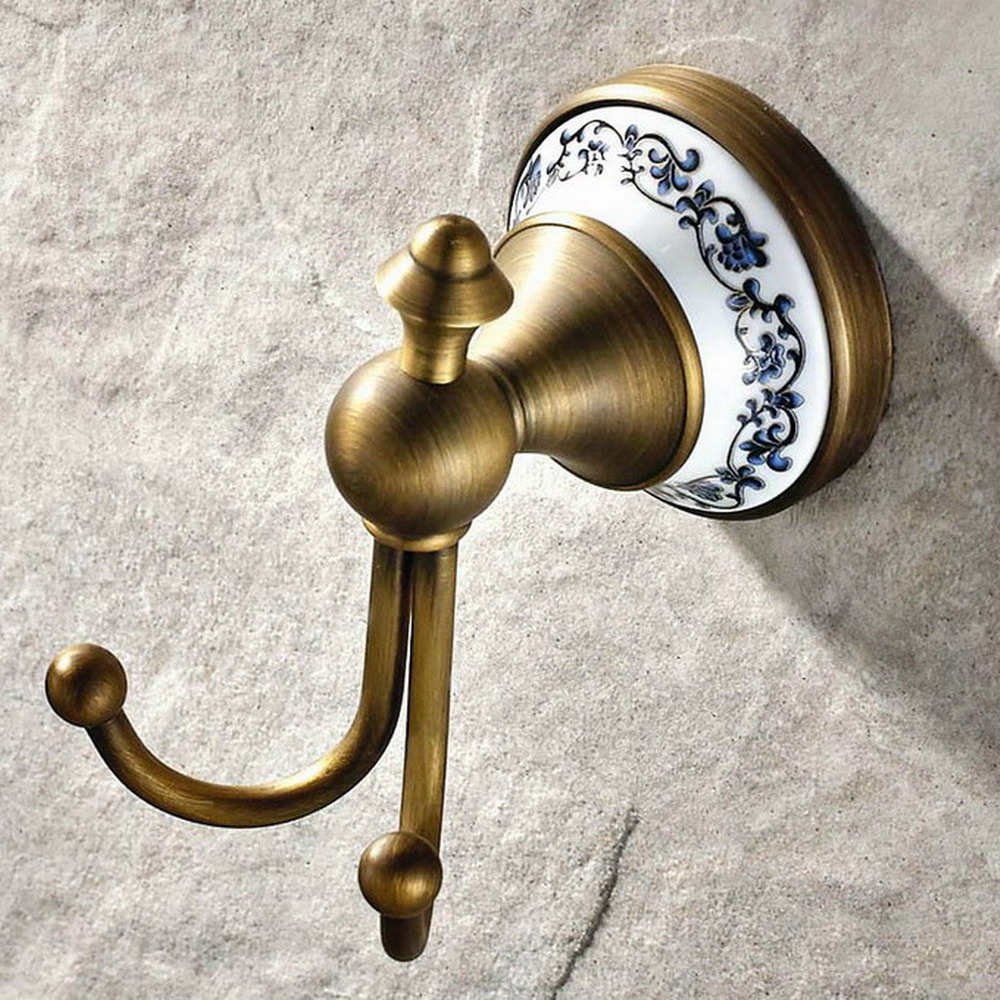 Antique Brass Ceramic base Wal - Antique Brass Hook recension och pris
