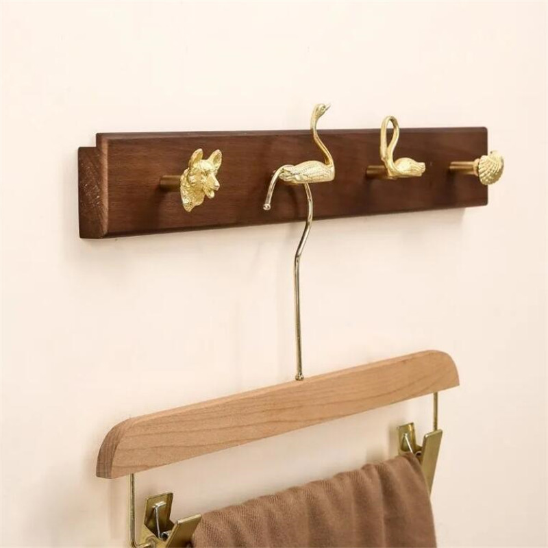 Wall Mount Row Hook Brass Anim - Antique Brass Hook recension och pris